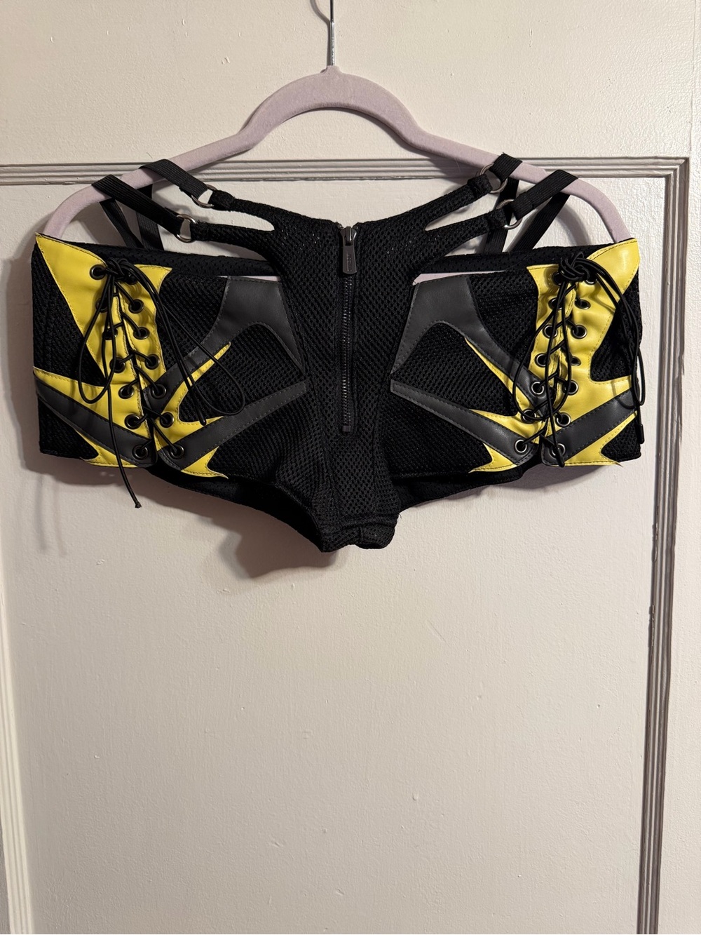 Namilia Black & Yellow Lace-Up Mesh Pleather Hot Pants